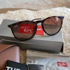 Ray-Ban | Accessories | Nwt Iob Ray Ban Erika Havana  display picture 2